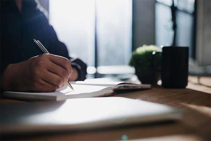 نوشتن بیوگرافی 