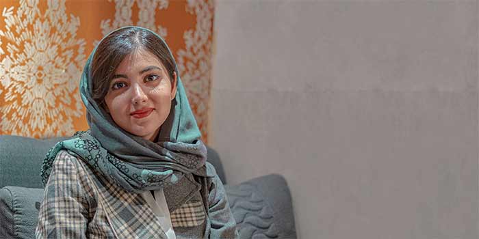 زیبا کرمعلی